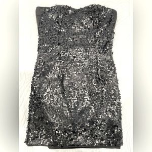 H&M black mini dress size 6/ UE 36